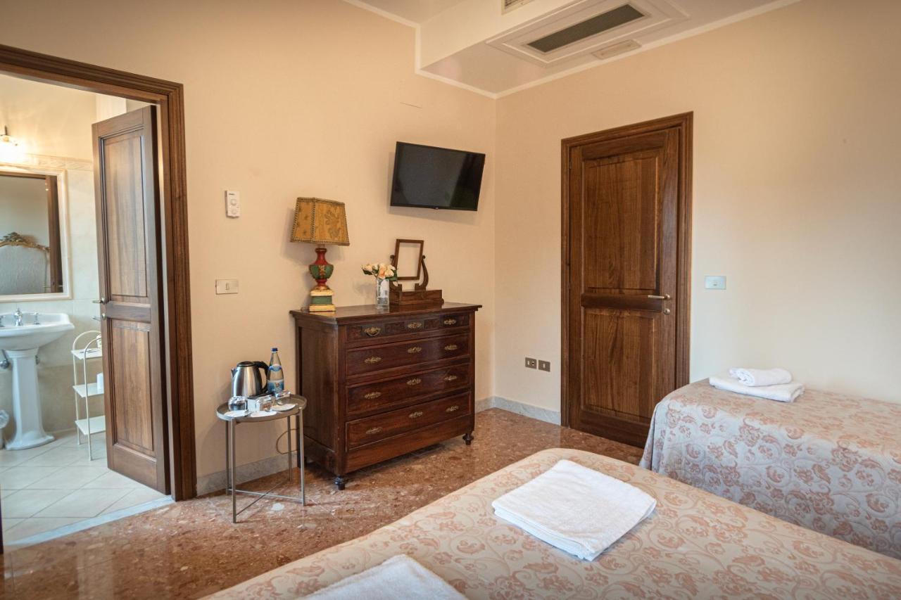 Agriturismo Villa Val D'Olivi Capodacqua  Exterior foto