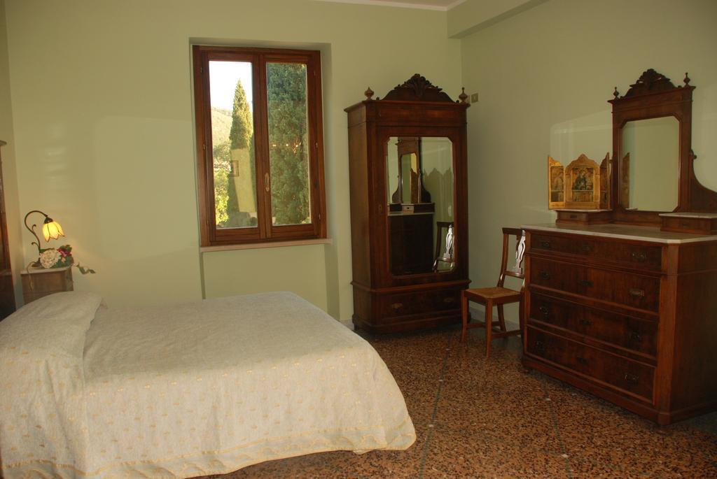 Agriturismo Villa Val D'Olivi Capodacqua  Exterior foto
